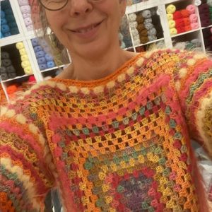 vrolijke granny voorjaarstruitje